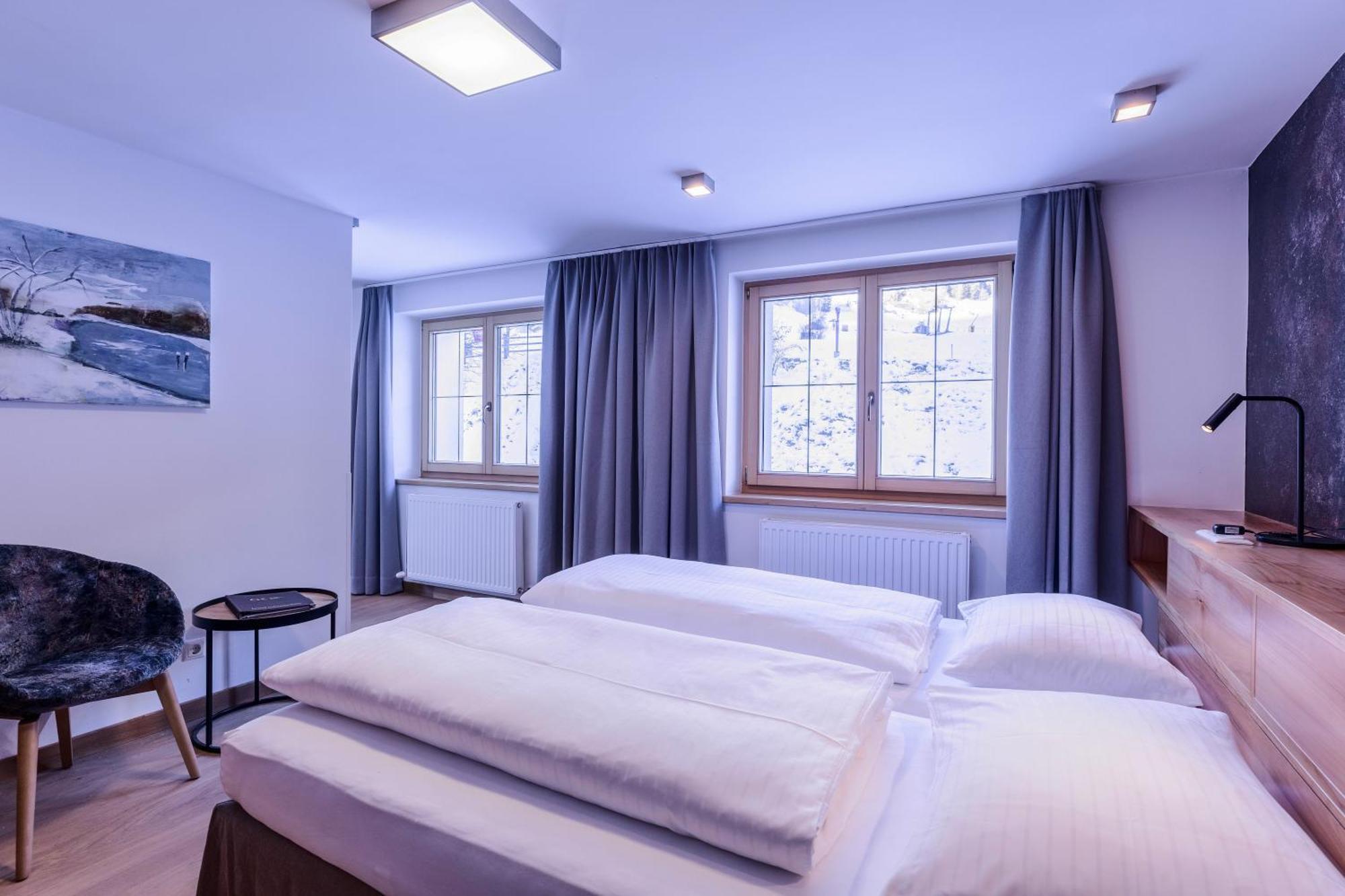 Quality Hosts Arlberg - Hotel Goldenes Kreuz B&B Σανκτ Αντόν αμ Άλμπεργκ Εξωτερικό φωτογραφία